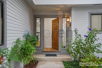 1260 Sierra Village Pl in San Jose, CA - Building Photo - Building Photo