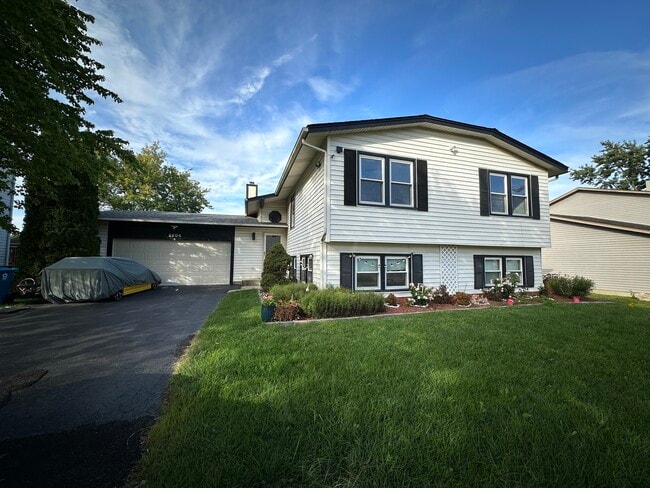 property at 2504 Brook Ln