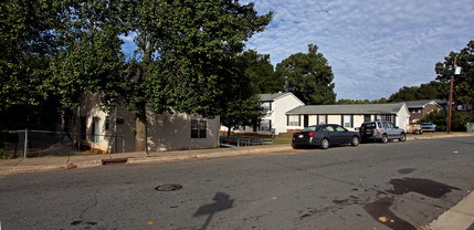 Westhaven Apartments in Charlotte, NC - Foto de edificio - Building Photo