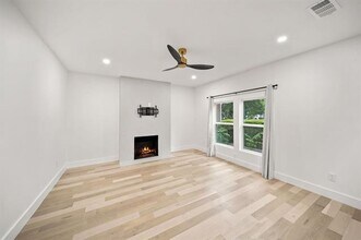 6016 Gaston Ave in Dallas, TX - Building Photo - Building Photo