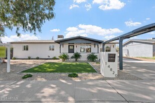 14820 N 35th St in Phoenix, AZ - Building Photo