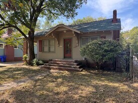 512 S Crawford Ave in Norman, OK - Building Photo