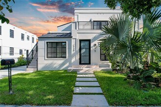 1720 SW 11th St in Miami, FL - Building Photo - Building Photo