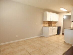 6316 Pine St in Rowlett, TX - Building Photo - Building Photo