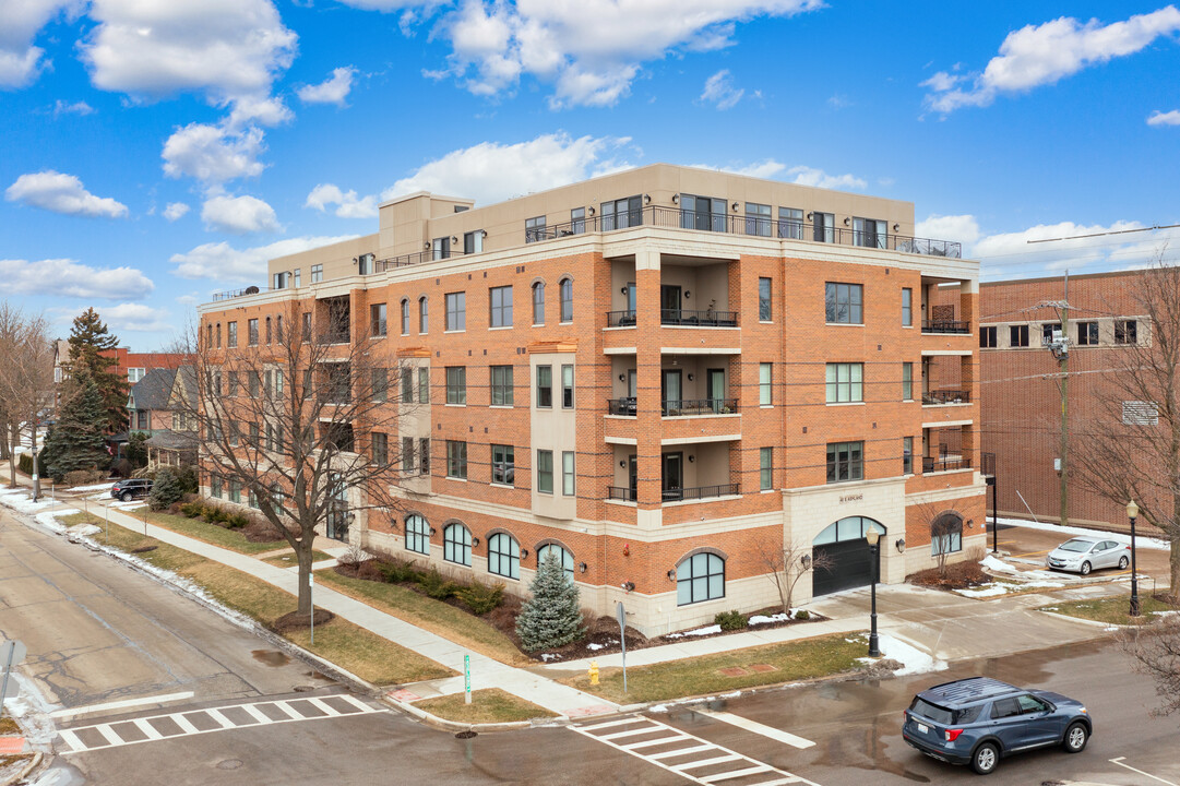 40 S Ashland Ave in La Grange, IL - Building Photo