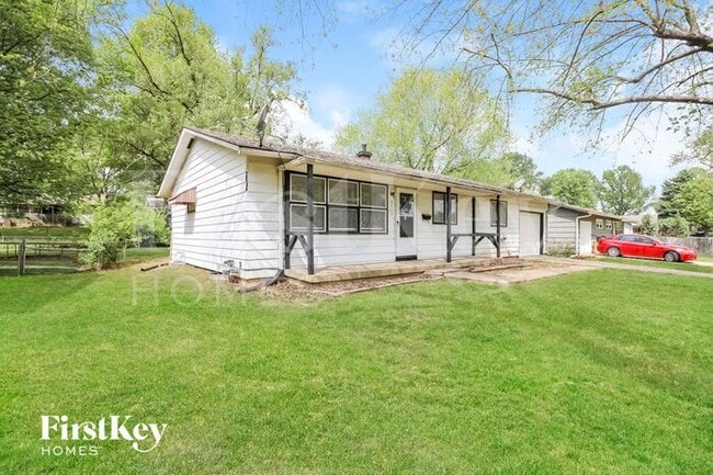 8812 Manchester in Kansas City, MO - Building Photo - Building Photo