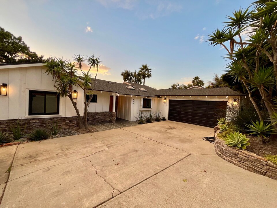 850 Hygeia Ave in Encinitas, CA - Building Photo