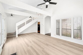6507 Cat Creek Trail in Austin, TX - Building Photo - Building Photo