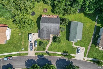 1106 W Countryside Ln in Bloomington, IN - Building Photo - Building Photo