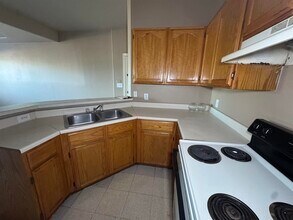 4502 Llano Rd in Laredo, TX - Building Photo - Building Photo