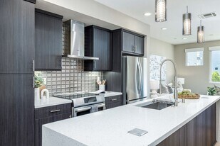 1504 Prescott St in Oakland, CA - Building Photo
