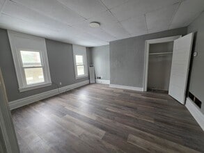 1123 Amanda St in Pittsburgh, PA - Building Photo - Building Photo