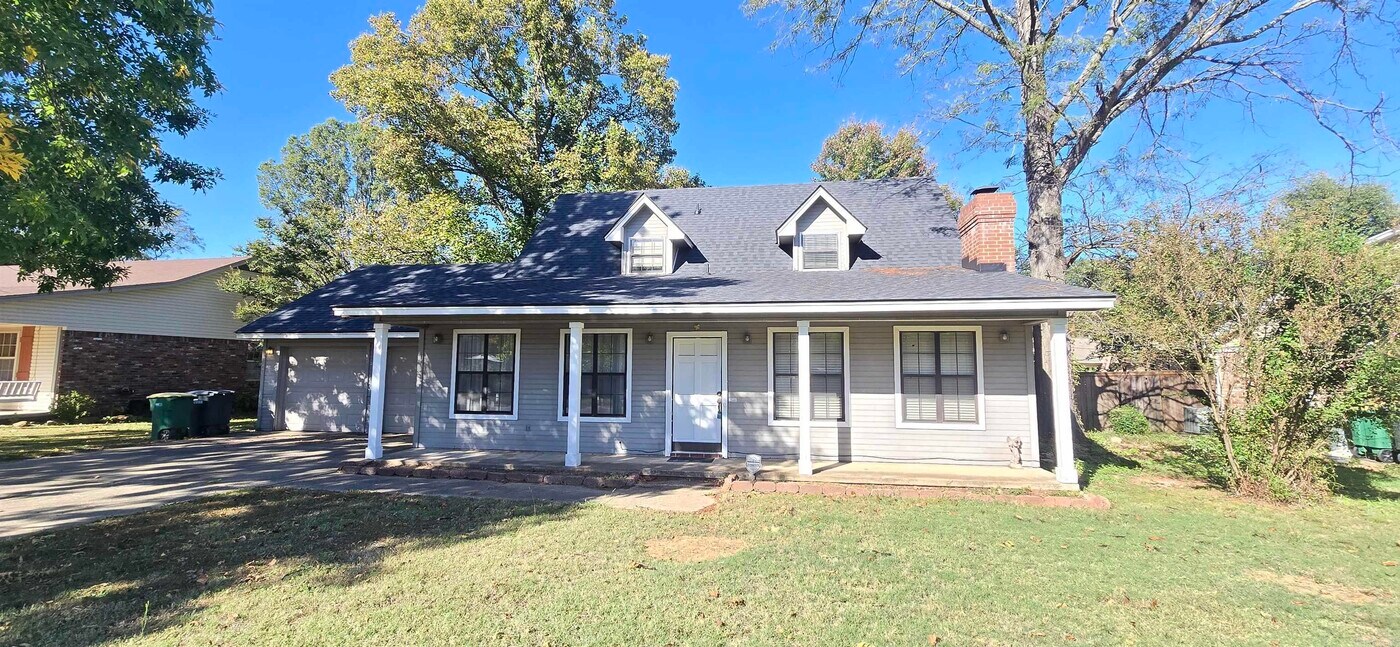 107 Roundleaf Ct in Sherwood, AR - Building Photo