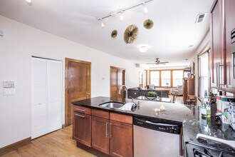 1914 N Wood St in Chicago, IL - Building Photo - Building Photo