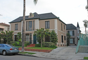 624 Hauser Blvd Apartments