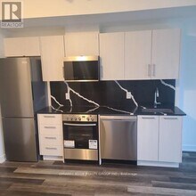 TH8-861 SHEPPARD Ave in North York, ON - Building Photo - Building Photo