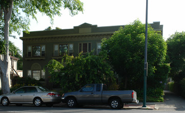 470 S 3rd St in San Jose, CA - Foto de edificio - Building Photo