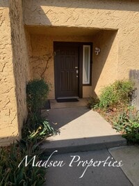 2315 Bar Triangle St