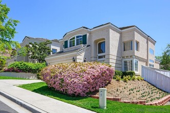 11718 Windcrest Ln in San Diego, CA - Building Photo - Building Photo
