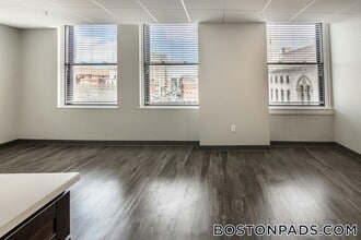 507 Main St, Unit 709 in Worcester, MA - Building Photo - Building Photo