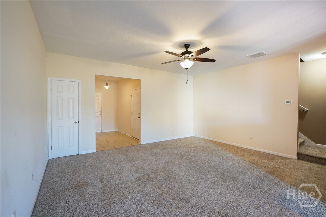 660 Canyon Oak Loop in Richmond Hill, GA - Building Photo