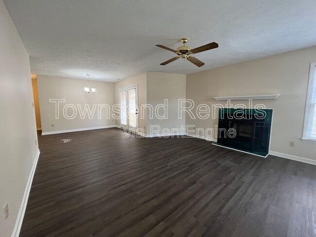2587 Gotts Ln in Fayetteville, NC - Building Photo - Building Photo