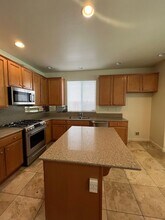 2335 Playa Way in Gold River, CA - Building Photo - Building Photo