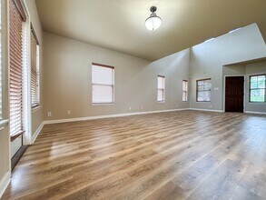 1908 Tanger Ter in New Braunfels, TX - Building Photo - Building Photo