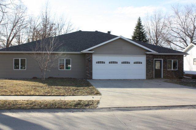 property at 1001 W 4th St