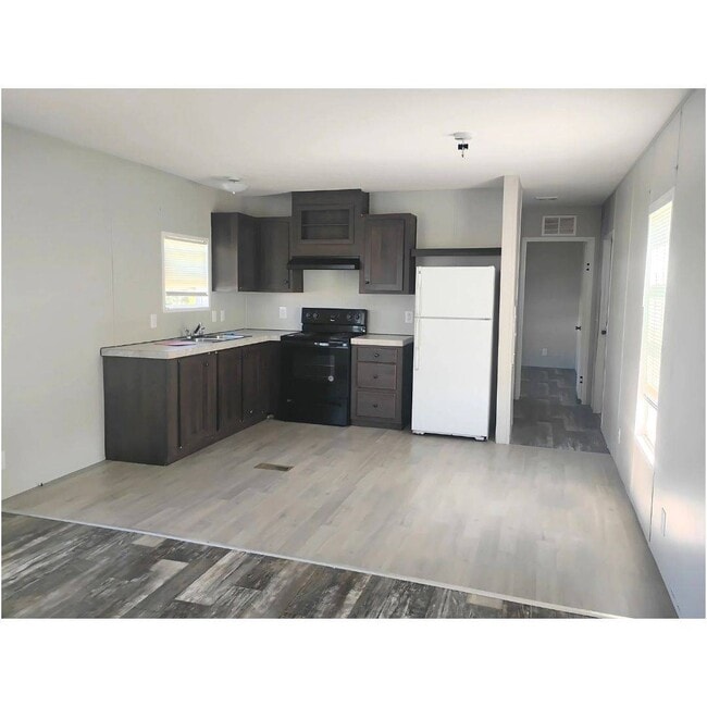1520 Nancys Dr in Darlington, SC - Building Photo - Building Photo