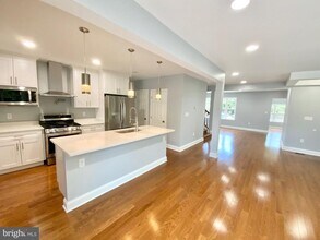 1318 Ingraham St NW in Washington, DC - Building Photo - Building Photo