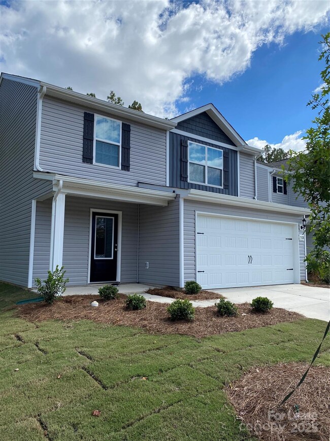 5128 Wolfridge Ave in Charlotte, NC - Building Photo - Building Photo