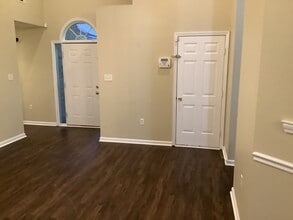 108 Oak Grove Ln in Savannah, GA - Building Photo - Building Photo