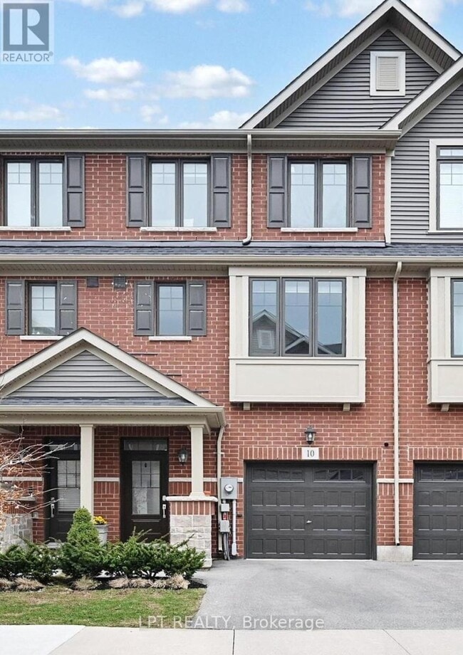 property at 10 Snowberry Ln