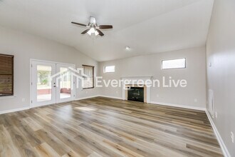 12549 Lochloosa Ln in Jacksonville, FL - Building Photo - Building Photo