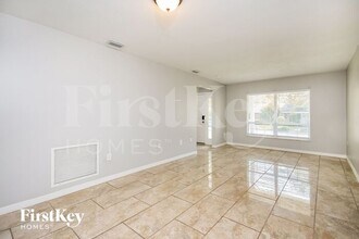 815 Lake Elbert Ct in Winter Haven, FL - Building Photo - Building Photo