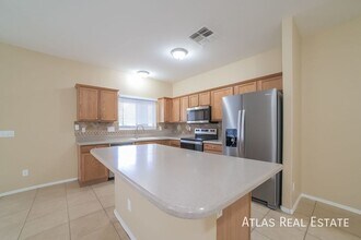 17818 W Acapulco Ln in Surprise, AZ - Building Photo - Building Photo