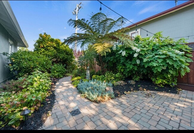 property at 713 Lighthouse Ave