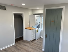 1011 Rte 9 S in Middle Township, NJ - Building Photo - Building Photo