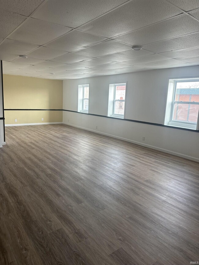 property at 104 W Michigan St