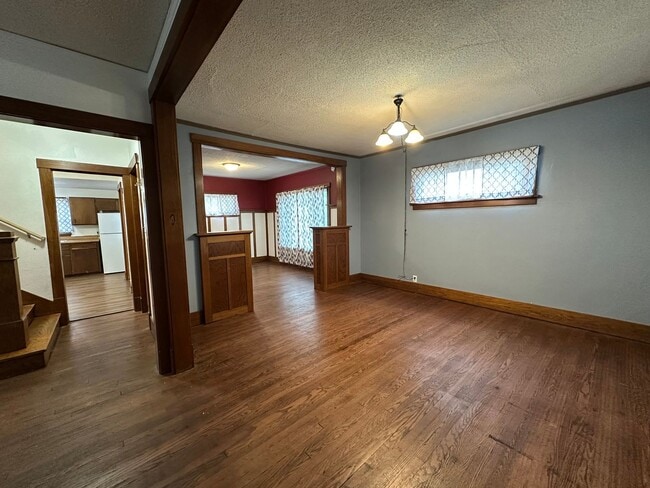 property at 1420 4th Ave S