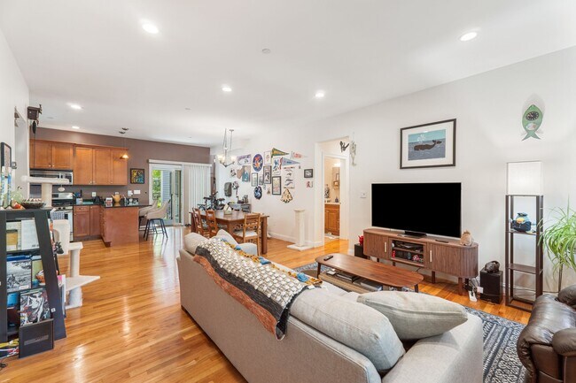 112 Academy Hill Rd, Unit 1