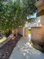 6358 Raylene Ct in Simi Valley, CA - Building Photo