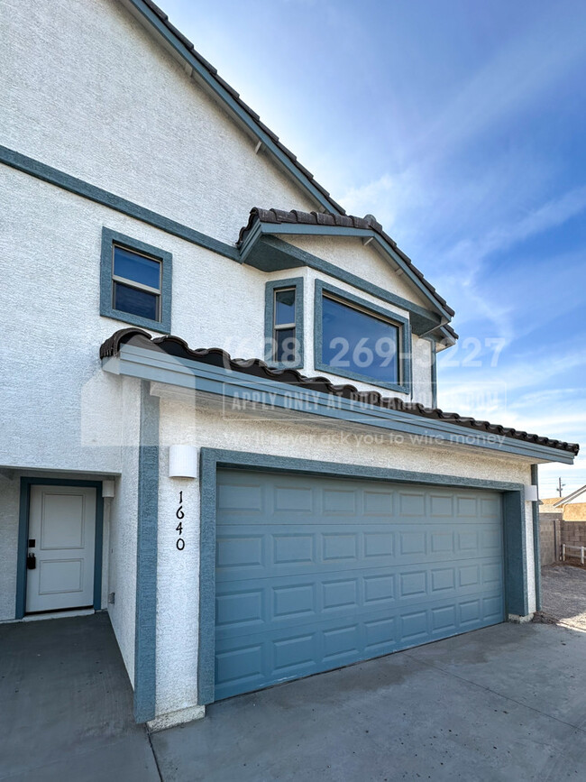 1640 N Cameron St in Casa Grande, AZ - Building Photo - Building Photo