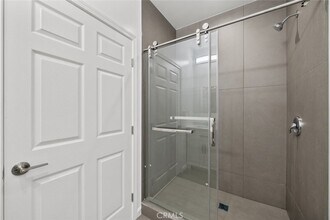 15834 Eccles St in Los Angeles, CA - Building Photo - Building Photo