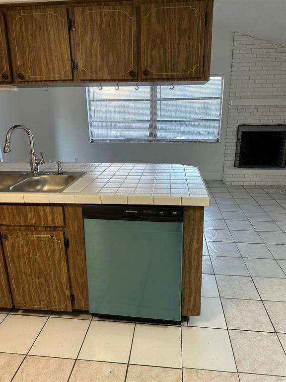 4950 Fleetwood St in New Port Richey, FL - Building Photo - Building Photo