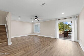 1335 Capri Dr in Panama City, FL - Building Photo - Building Photo