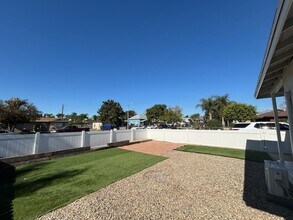 13247 11th St in Chino, CA - Building Photo - Building Photo