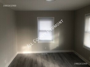 1028 Rodey Ave in Charlotte, NC - Building Photo - Building Photo