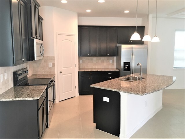 12528 Ballentrae Forest Dr in Riverview, FL - Building Photo - Building Photo